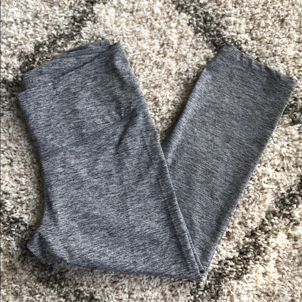 Nike Gray Dri-Fit Workout Capri Length Leggings